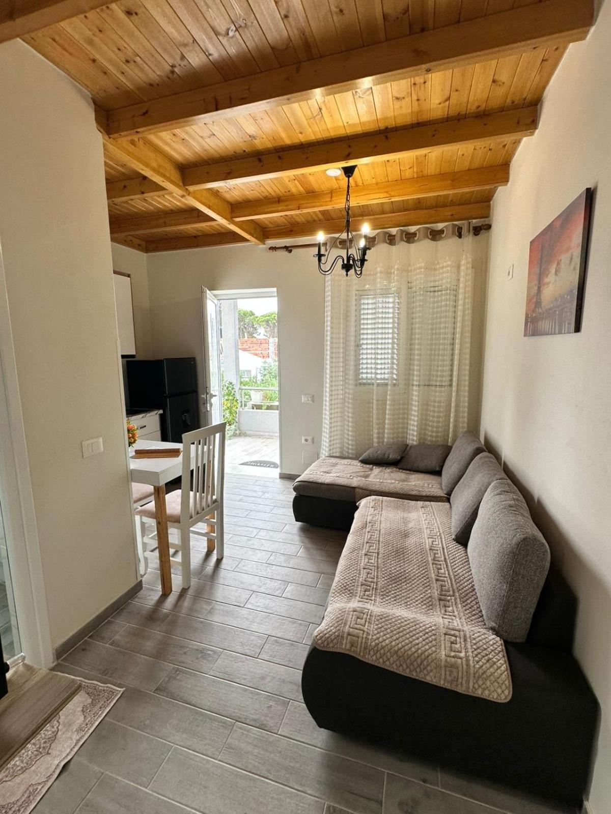 Vila Soleil Vlorë Exterior foto